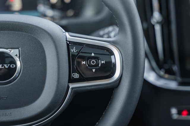 New 2026 Volvo XC90 B6 Ultra w/ Protection Package image 24