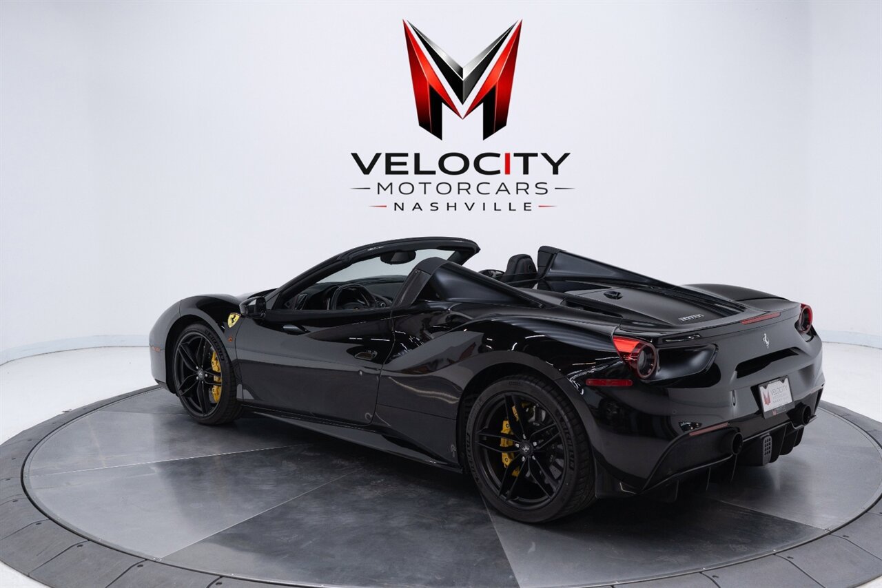 Used 2018 Ferrari 488 Spider image 15