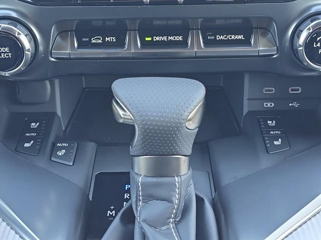 New 2026 Lexus LX 600 F Sport AWD/4WD image 27