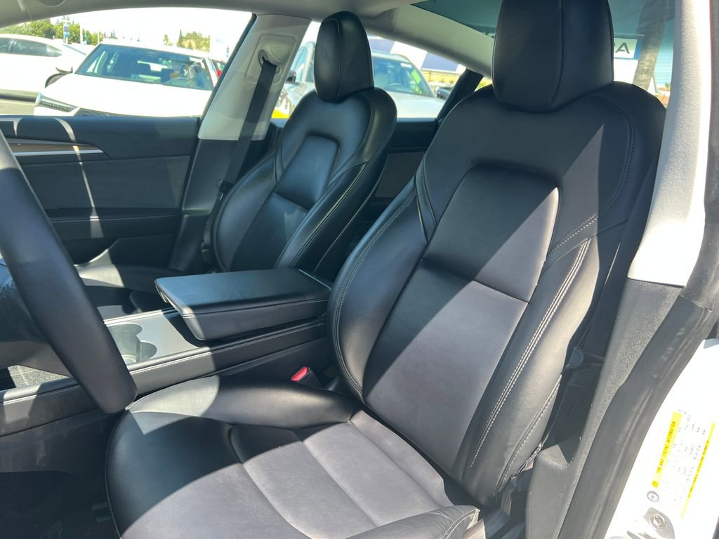 Used 2023 Tesla Model 3 Standard Range RWD image 16