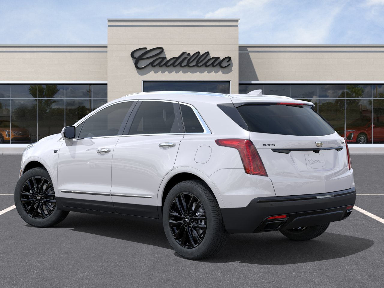 New 2026 Cadillac XT5 Premium Luxury w/ LPO, ONYX Package FWD image 3