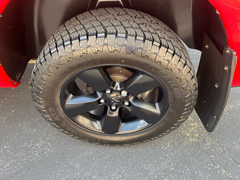 Used 2021 RAM 1500 Express w/ Wheel & Sound Group AWD/4WD image 12