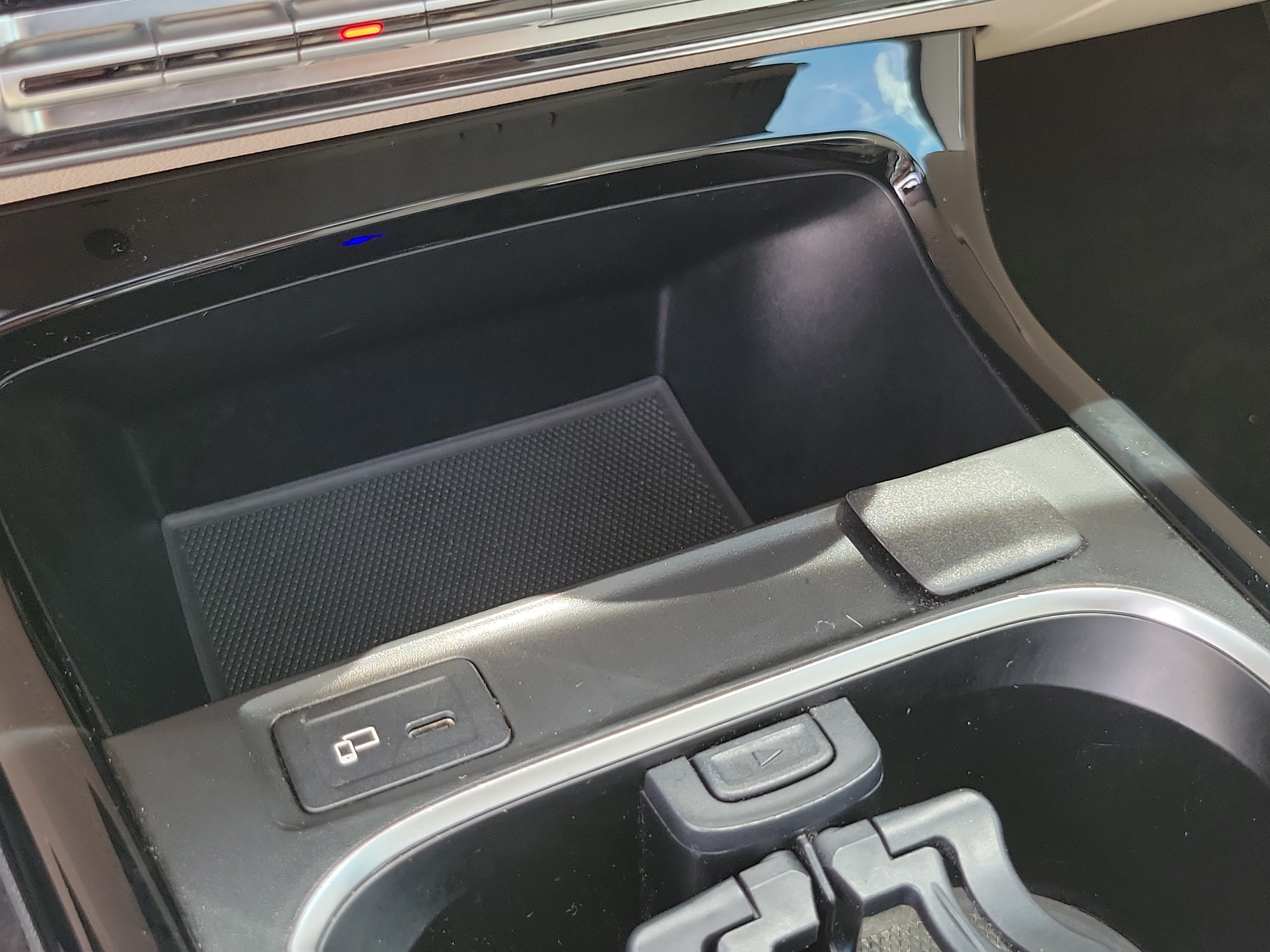 Used 2022 Mercedes-Benz A 220 image 12