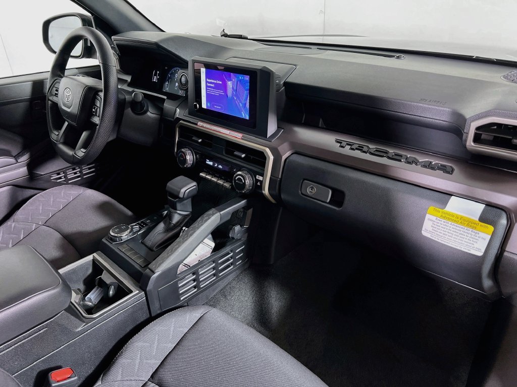 Certified 2026 Toyota Tacoma SR5 AWD/4WD image 22