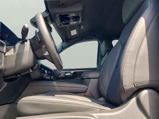 New 2026 Chevrolet Suburban LT w/ Comfort Package RWD image 23