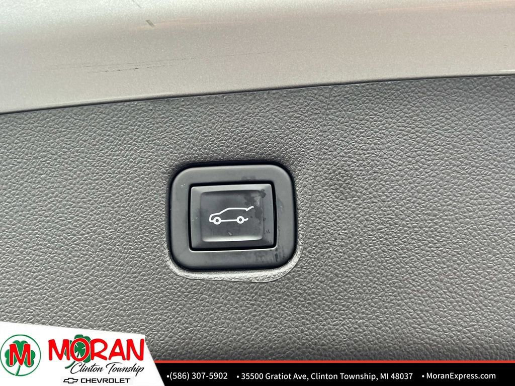 Certified 2022 Chevrolet Blazer RS w/ Enhanced Convenience Package FWD image 12