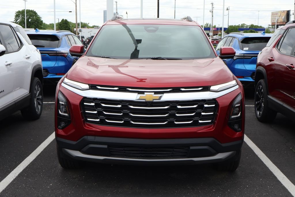 New 2026 Chevrolet Equinox LT w/ Convenience Package II image 2