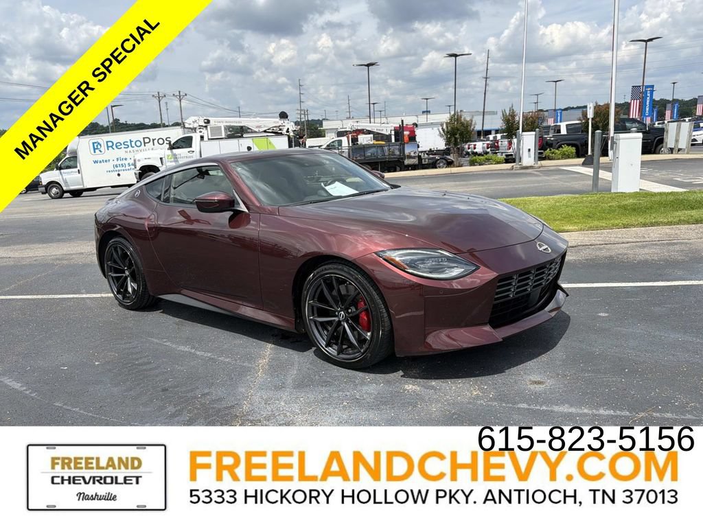 Used 2025 Nissan Z Performance w/ Floor Mat Package RWD image 3