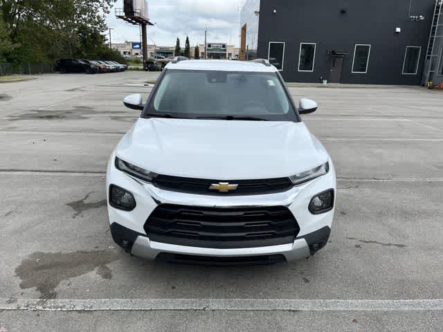 Used 2022 Chevrolet TrailBlazer LT w/ Confidence II Package FWD image 3