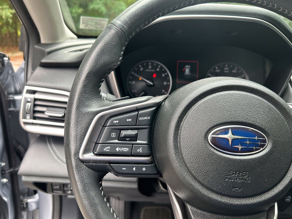 Used 2023 Subaru Outback Limited AWD/4WD image 23