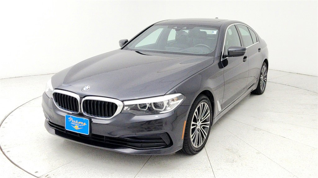 Used 2019 BMW 540i image 1