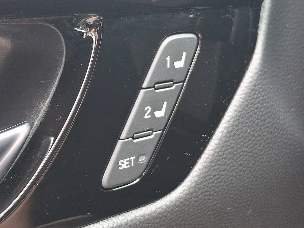 Used 2024 Honda CR-V EX-L image 27
