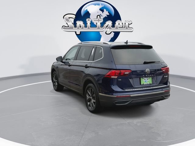 Used 2022 Volkswagen Tiguan SE image 2