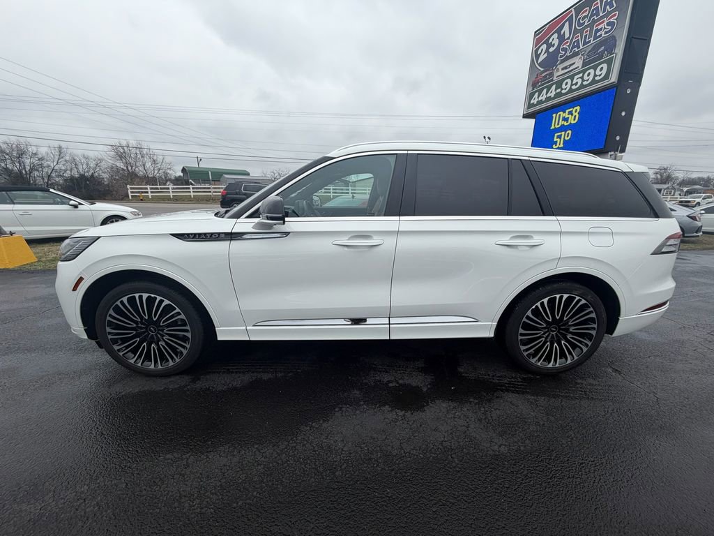 Used 2025 Lincoln Aviator Black Label image 6