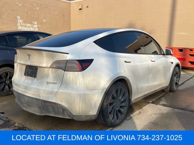 Used 2024 Tesla Model Y Performance image 3