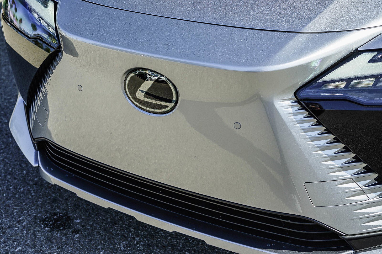 New 2026 Lexus RZ 450e 2WD image 9