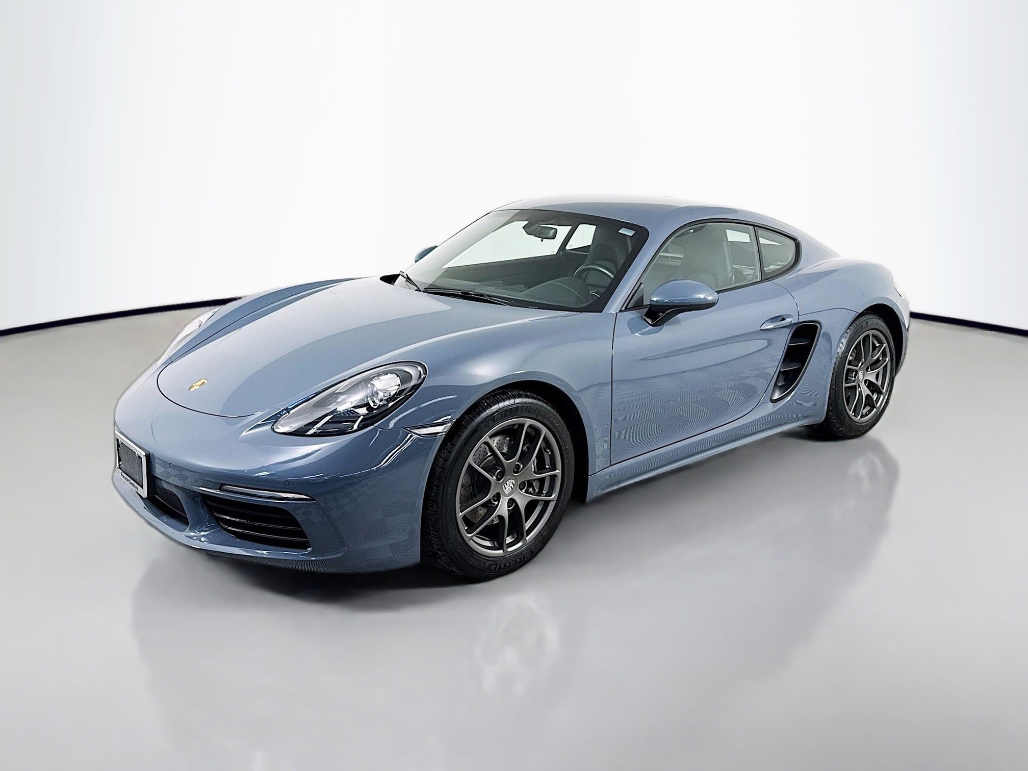 Certified 2018 Porsche 718 Cayman image 1