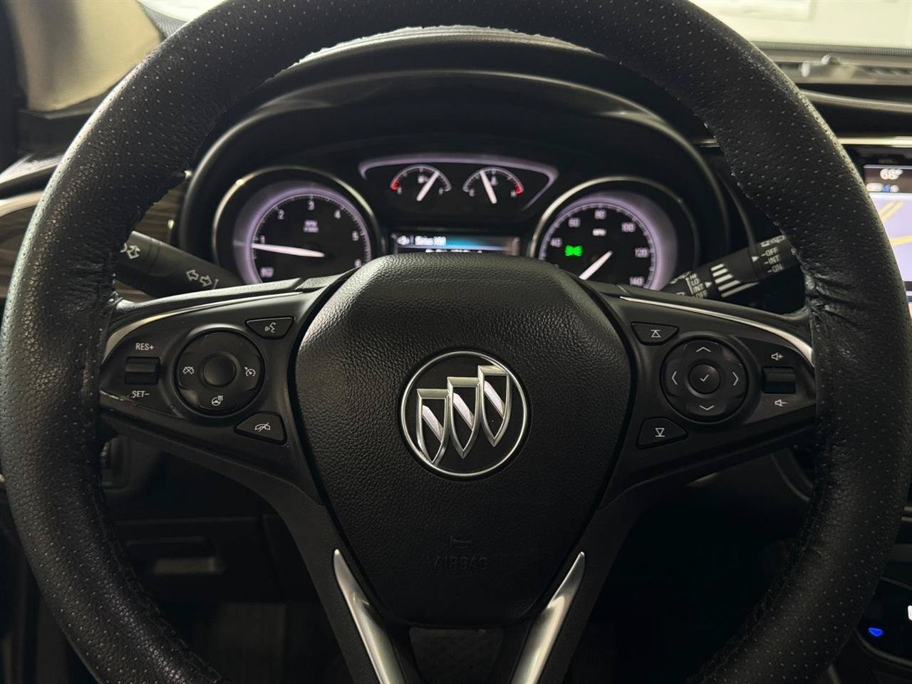Used 2020 Buick Envision Essence AWD/4WD image 24