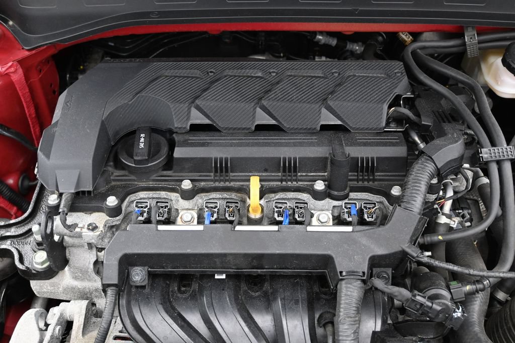 Used 2025 Hyundai Venue SE FWD image 37