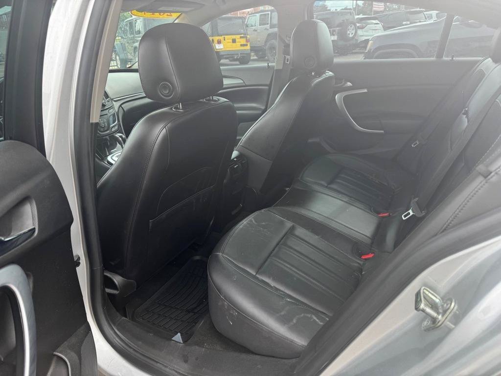 Used 2017 Buick Regal Sport Touring FWD image 17