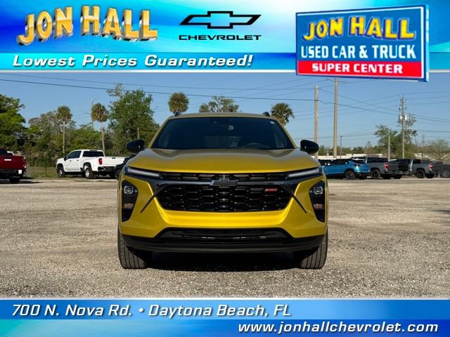 Used 2025 Chevrolet Trax RS w/ Driver Confidence Package image 14