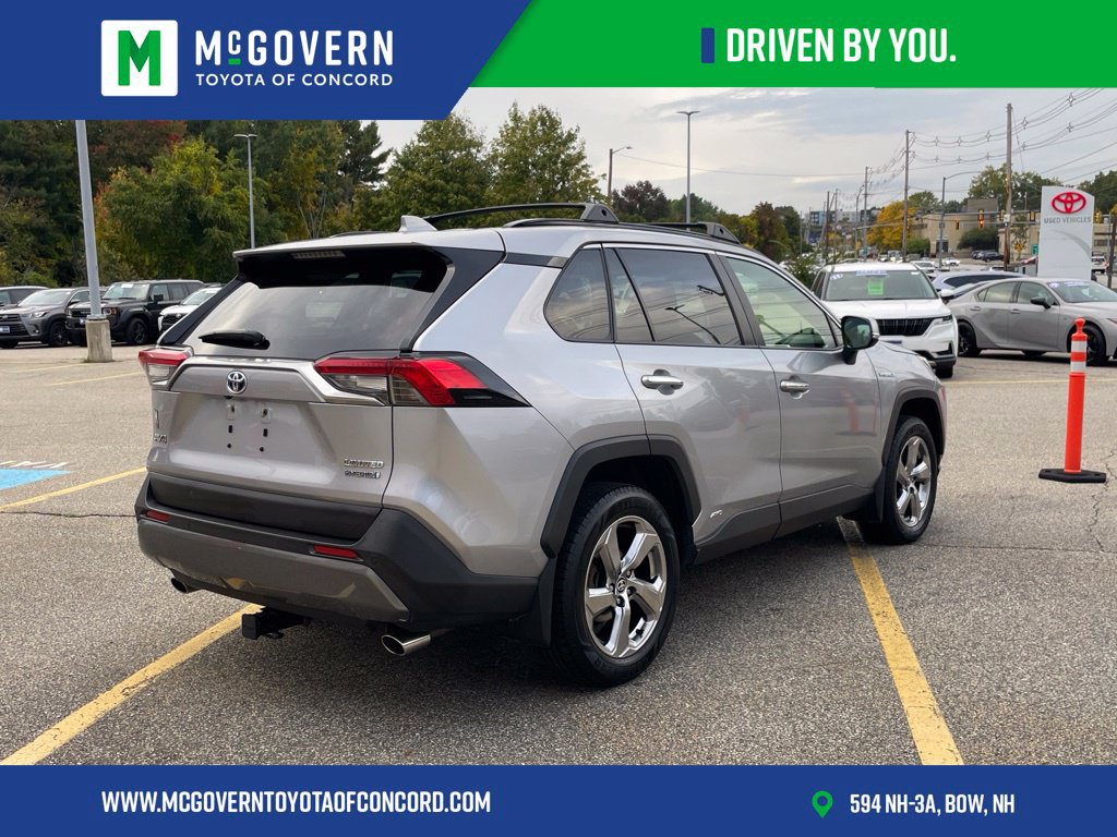 Used 2020 Toyota RAV4 Limited AWD/4WD image 5
