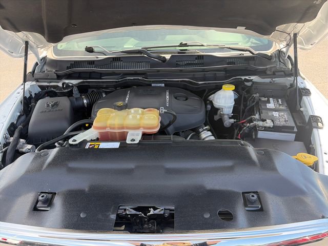 Used 2019 RAM 1500 Laramie w/ Convenience Group AWD/4WD image 31