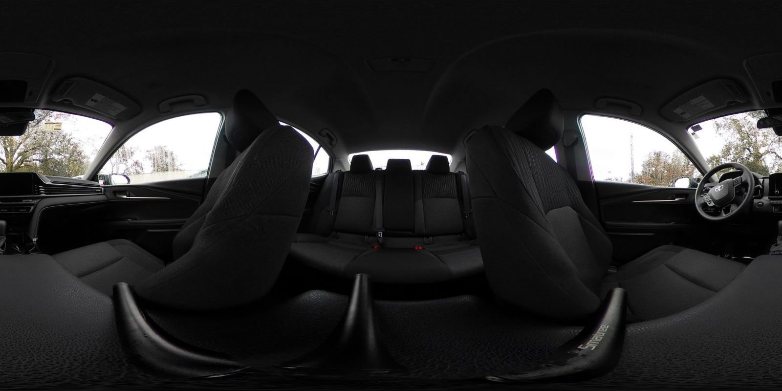 Used 2025 Toyota Camry LE image 41