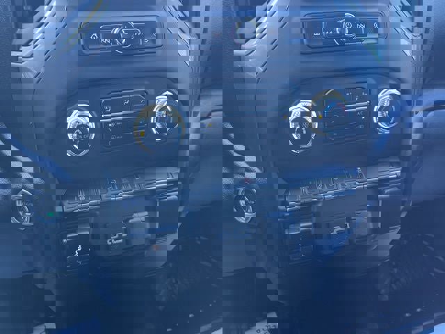 Used 2024 GMC Sierra 2500 Pro w/ Convenience Package image 27