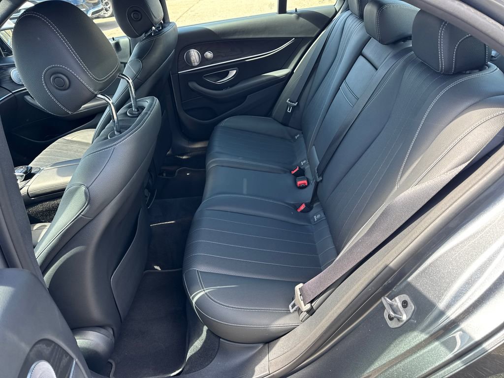 Used 2020 Mercedes-Benz E 450 4MATIC Sedan image 20
