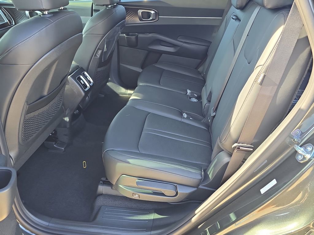 New 2026 Kia Sorento EX image 17