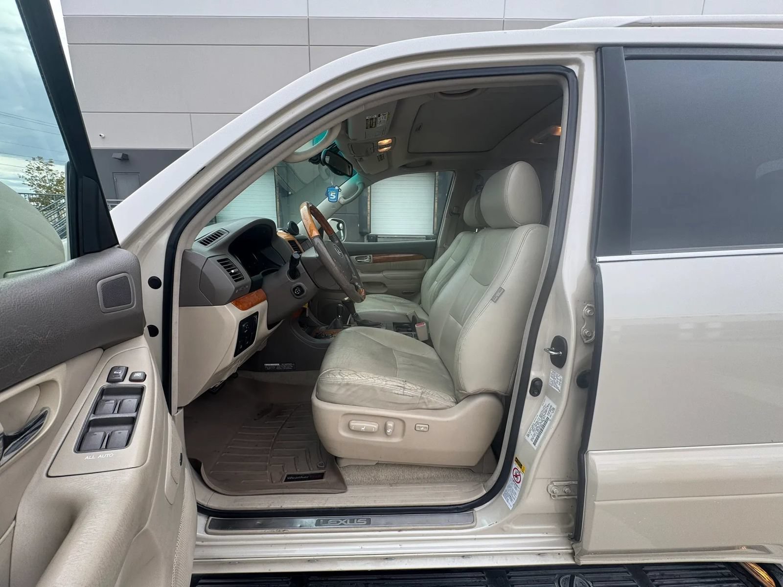 Used 2003 Lexus GX 470 AWD/4WD image 11