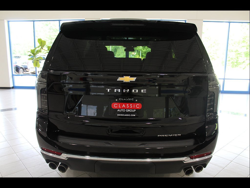 Used 2026 Chevrolet Tahoe Premier w/ Sun And Tow Package AWD/4WD image 6