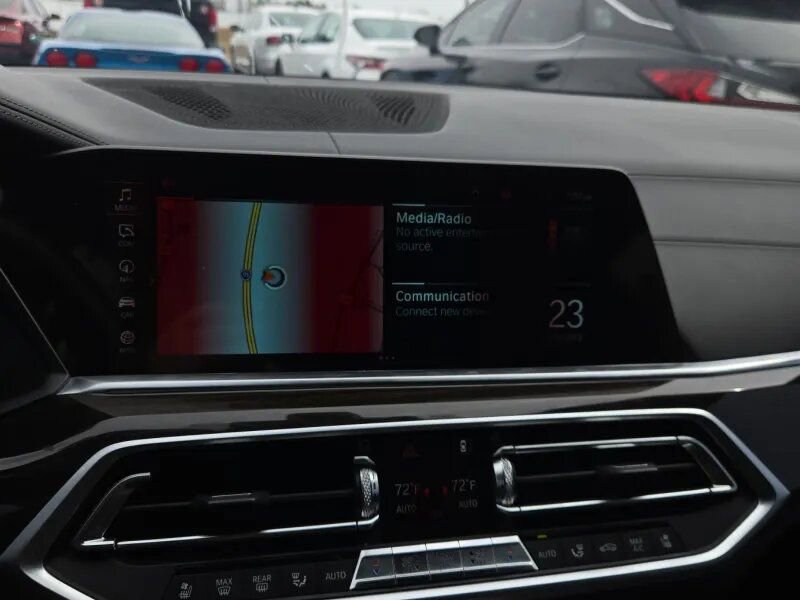 Used 2019 BMW X5 xDrive40i w/ M Sport Package image 25