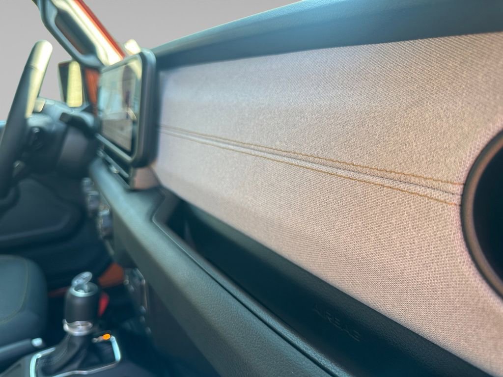 New 2025 Jeep Gladiator Sport image 20