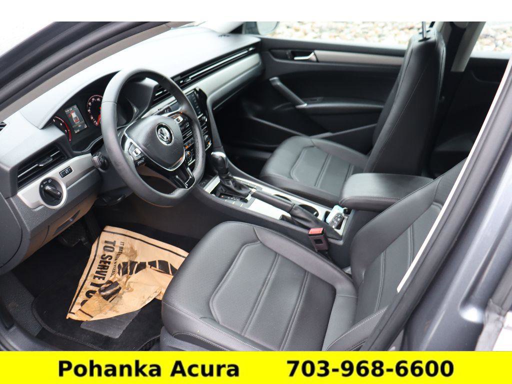 Used 2021 Volkswagen Passat 2.0T SE image 19