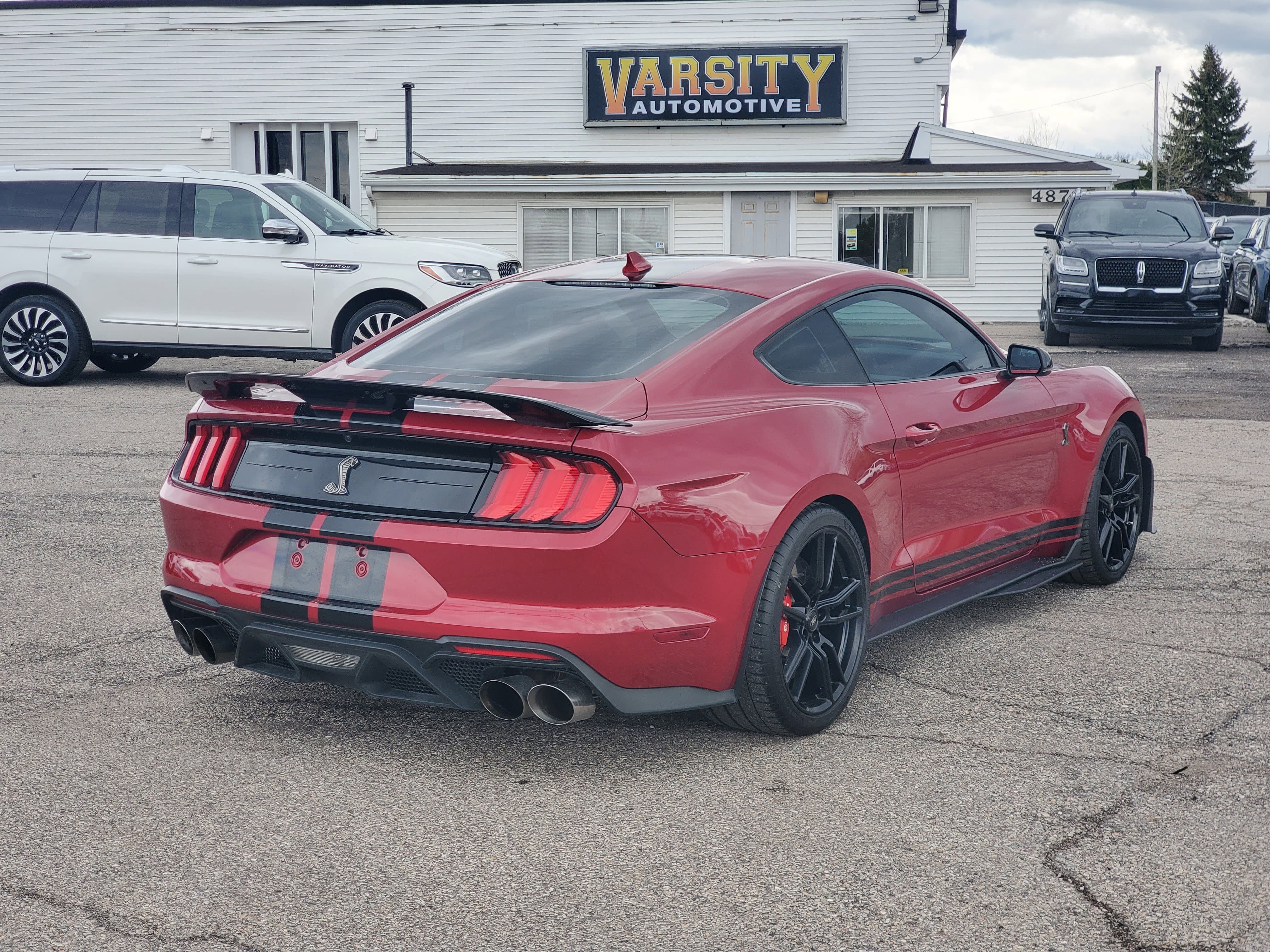 Used 2021 Ford Mustang Shelby GT500 w/ Technology Package RWD image 6