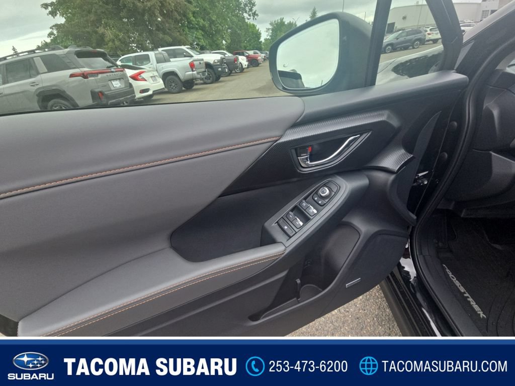 New 2026 Subaru Crosstrek 2.5i Limited w/ Crosstrek Mirror Package AWD/4WD image 11