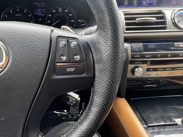 Used 2014 Lexus LS 460 w/ F Sport Package RWD image 28