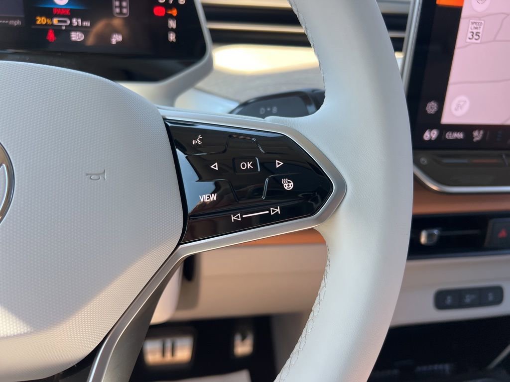 New 2025 Volkswagen ID. Buzz 1st Edition image 17