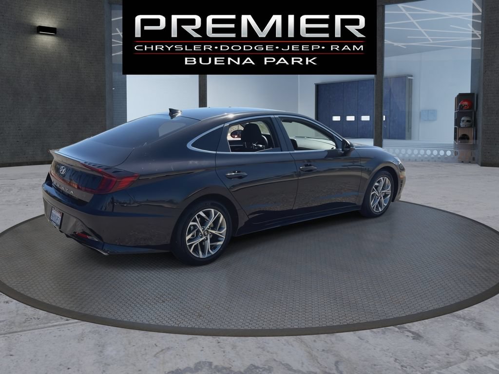 Used 2023 Hyundai Sonata SEL FWD image 9