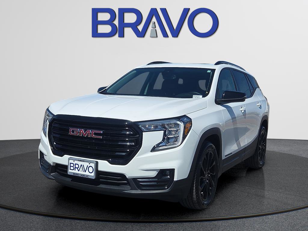 Used 2023 GMC Terrain SLT w/ Elevation Edition FWD image 1