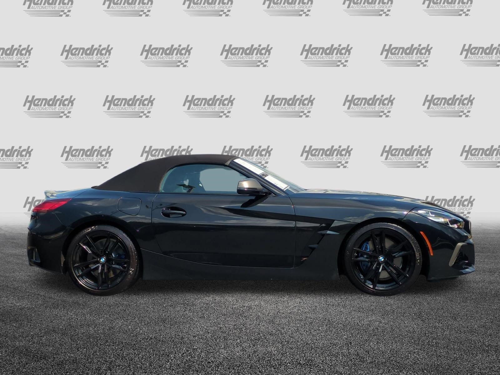 Used 2022 BMW Z4 M40i w/ Premium Package RWD image 10
