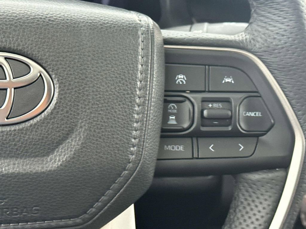 Certified 2025 Toyota Tacoma TRD Sport w/ TRD Sport Upgrade Package image 11