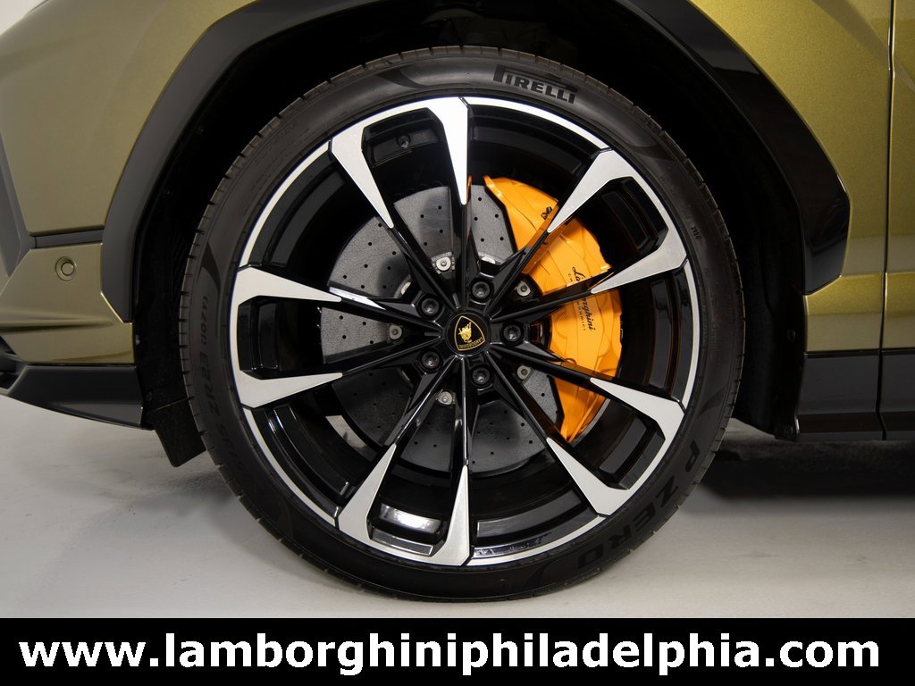 Used 2024 Lamborghini Urus S image 9