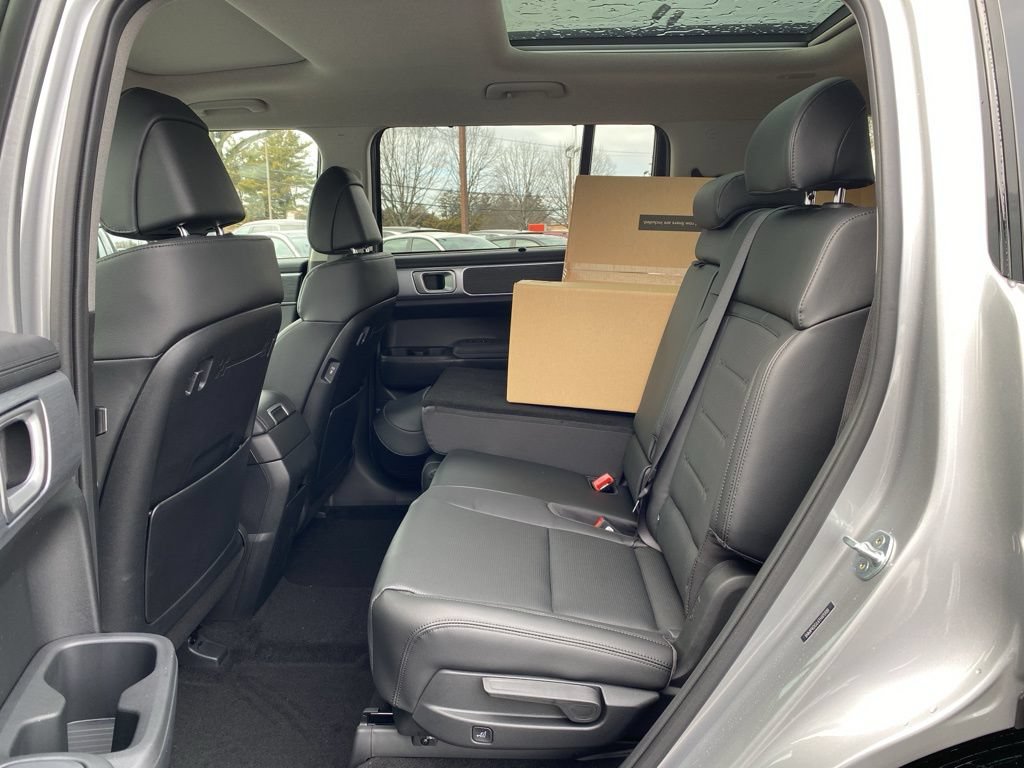 New 2026 Hyundai Santa Fe Limited AWD/4WD image 13