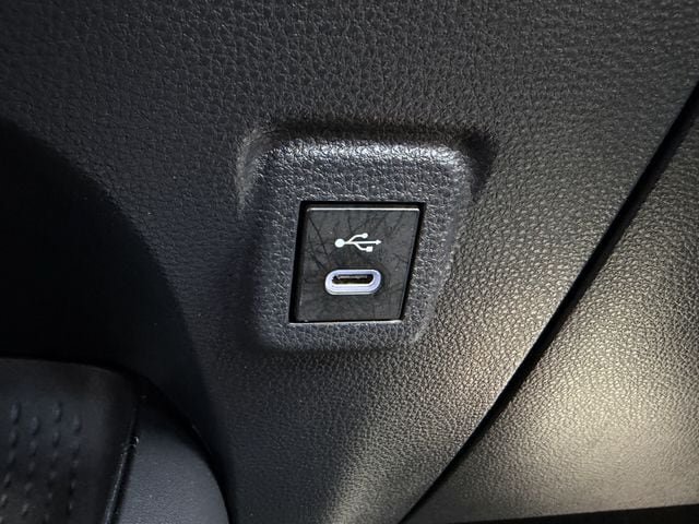 Used 2025 Toyota Corolla LE FWD image 19
