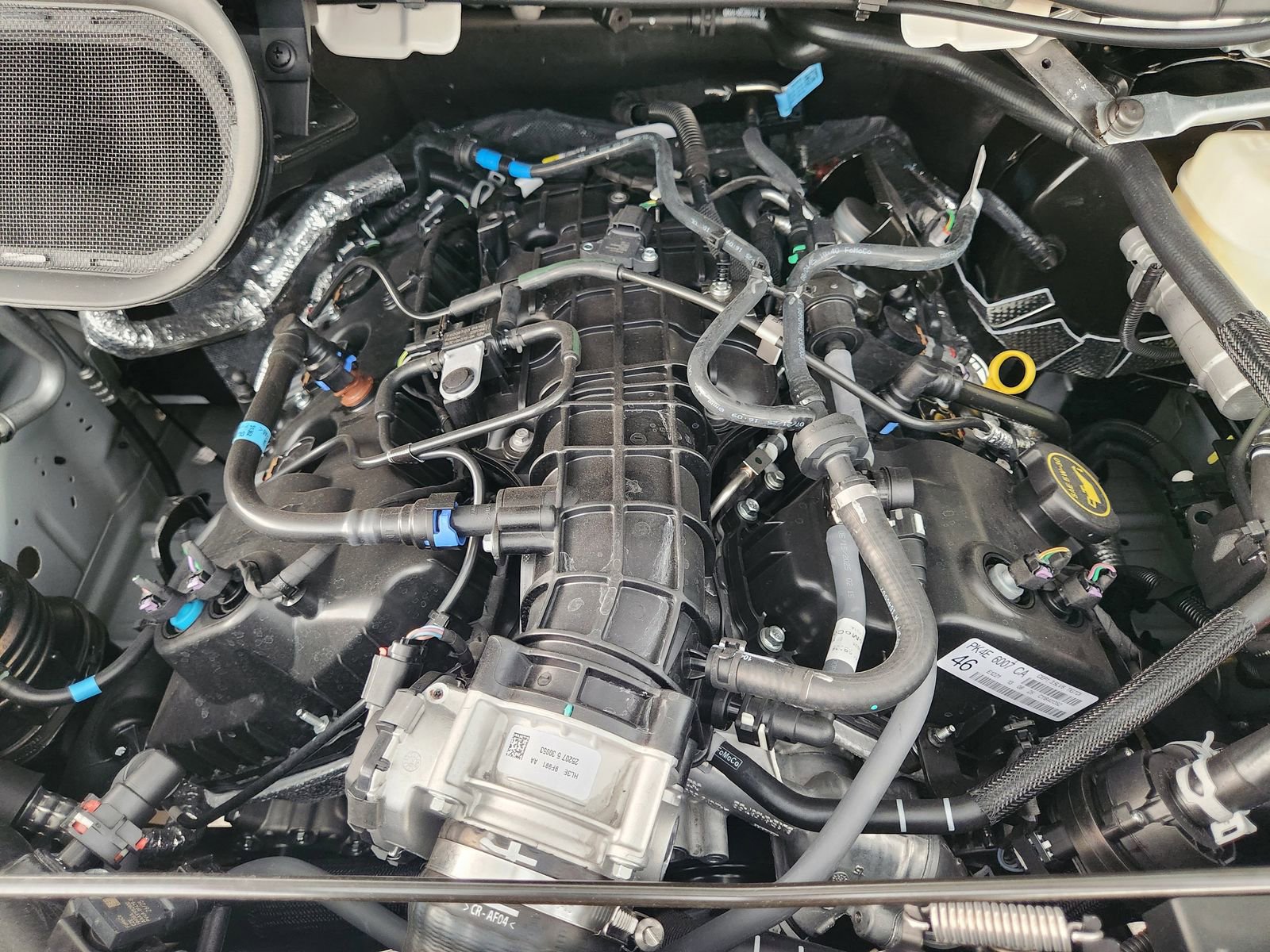 New 2025 Ford Transit 250 148 Medium Roof Extended AWD w/ Load Area Protection Package image 24