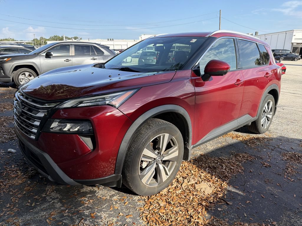 Used 2024 Nissan Rogue SL w/ SL Premium Package FWD image 2