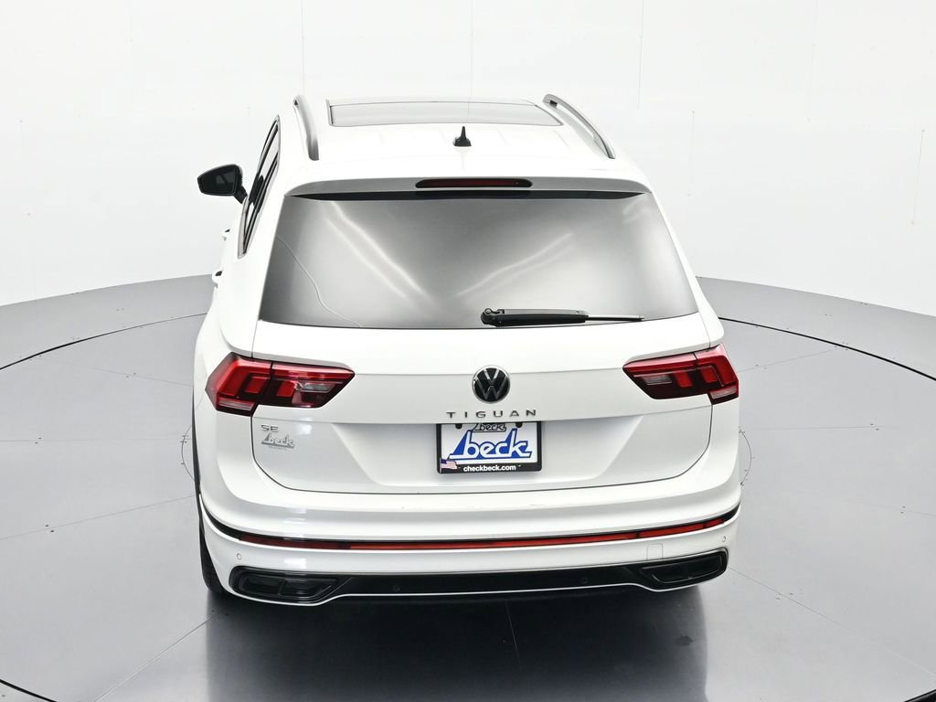 Used 2023 Volkswagen Tiguan SE R-Line FWD image 32